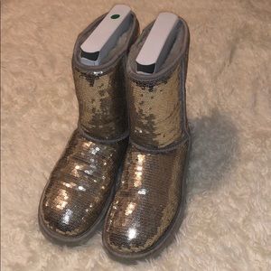 UGG Australia Classic Short Champagne Sequin SZ 8